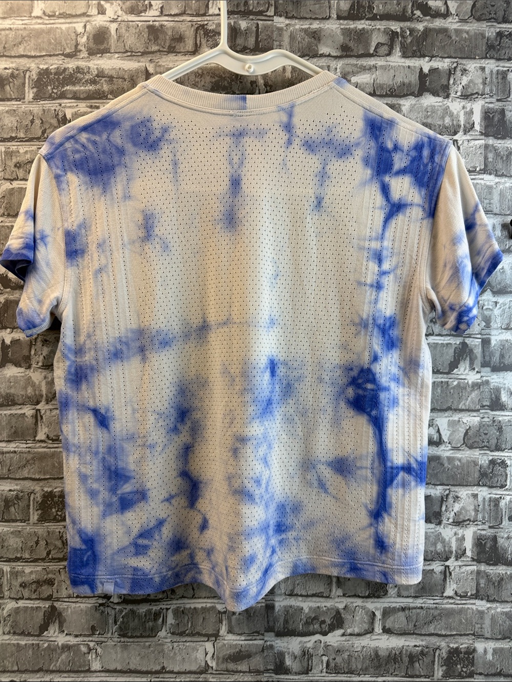 Lululemon Tie-Dye Blue Short-Sleeve cropped Shirt